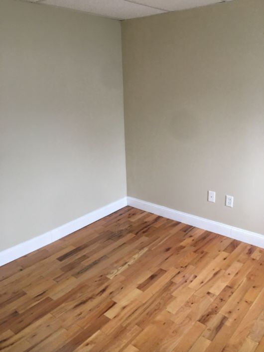 1802 Elm St, Manchester, NH 03104